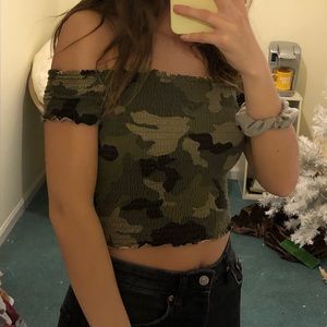 Off the shoulder camo crop top